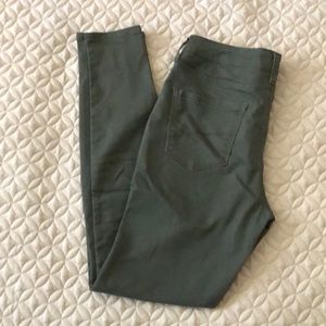 Women’s olive green jeggings